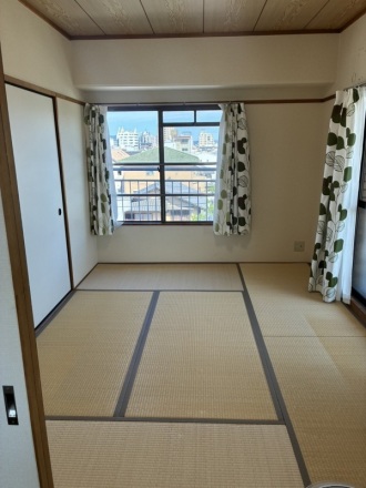 407-9-165029.jpg